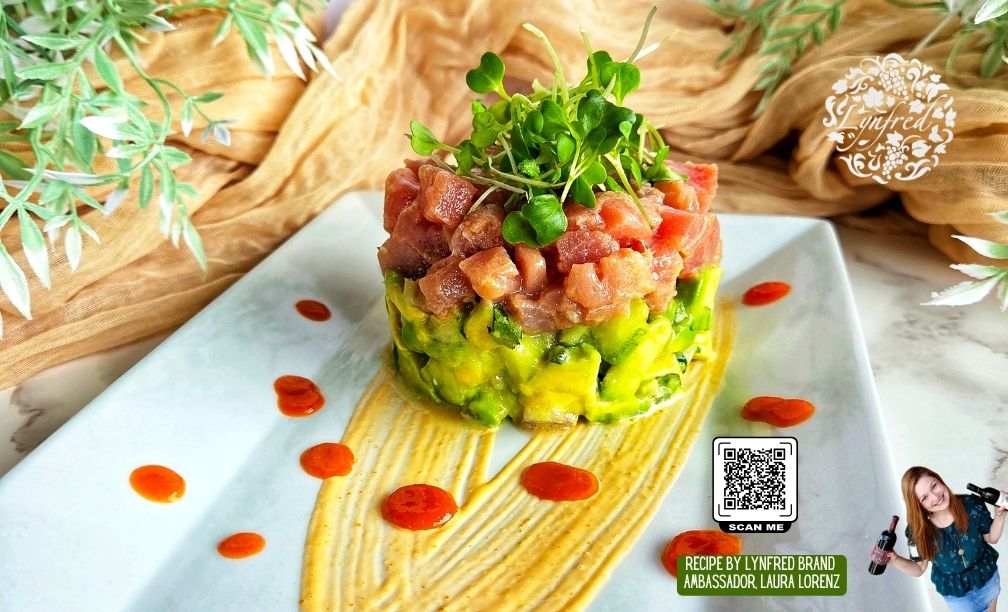 Tuna Tartare with Pineapple Avocado Salsa